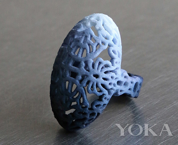 荷兰设计师Elleke Van Gorsel的3D打印首饰。